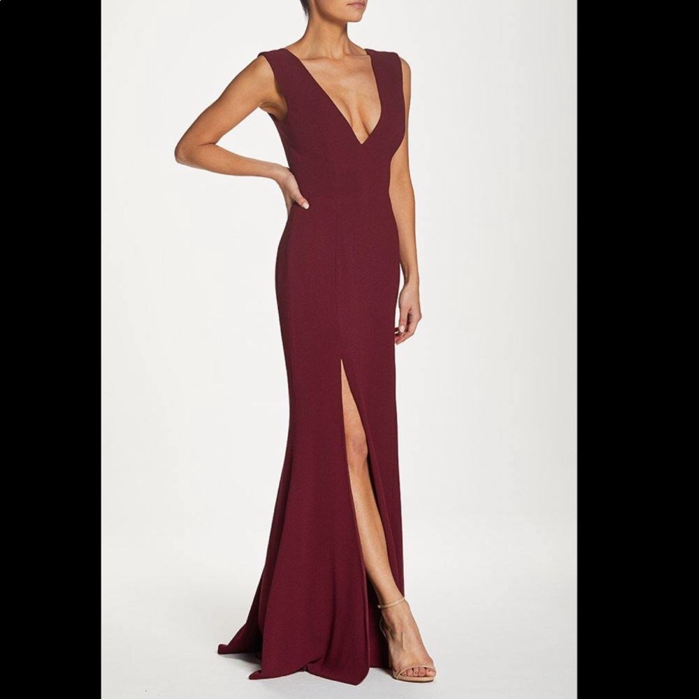 Dress the Population Sandra in Burgundy